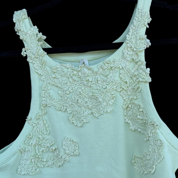 Anthropologie Mint Green Lace Appliqué Tank Top Size XL – Sleeveless Boho Chic - Picture 6 of 6